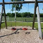 Danhostel Sport Vandrerhjem *