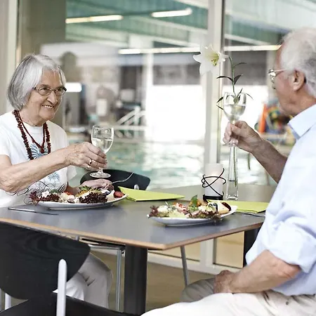 Hostel Sportsby - Danhostel, Huse Og Vejen