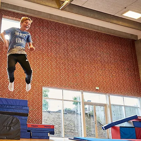 Sportsby - Danhostel, Huse Og * Vejen