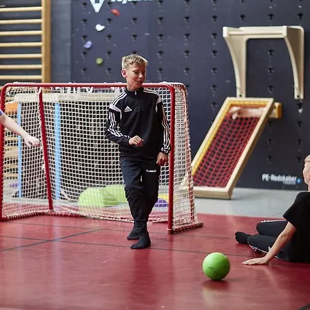 Sportsby - Danhostel, Huse Og Hostel