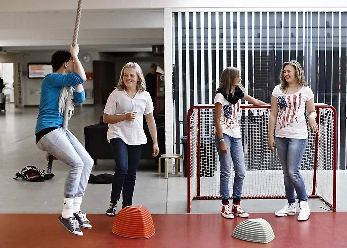 Hostel Sportsby - Danhostel, Huse Og *