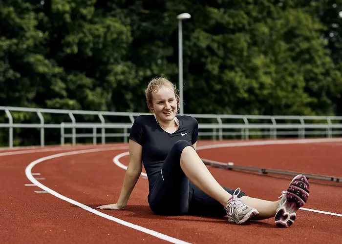 Sportsby - Danhostel, Huse Og Hostel Vejen