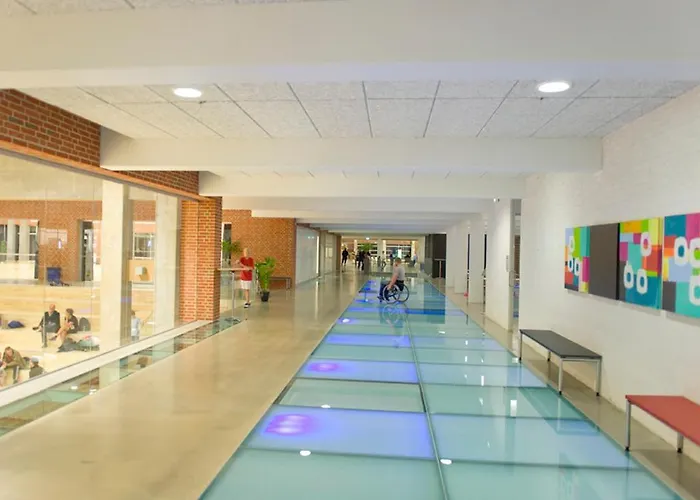 Sportsby - Danhostel, Huse Og *